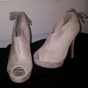 SOLD----Grey Ankle Booties W/Bow
